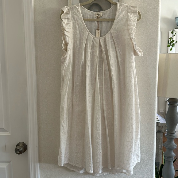 Beautiful 100% cotton white babydoll dress NWT ✨ - Picture 2 of 7